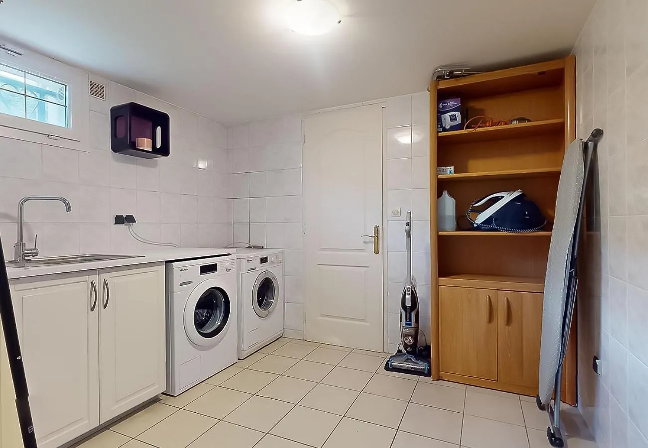 Stunning House 5-Bedrooms For 9P- 20Min From Paris Le Blanc-Mesnil Villa