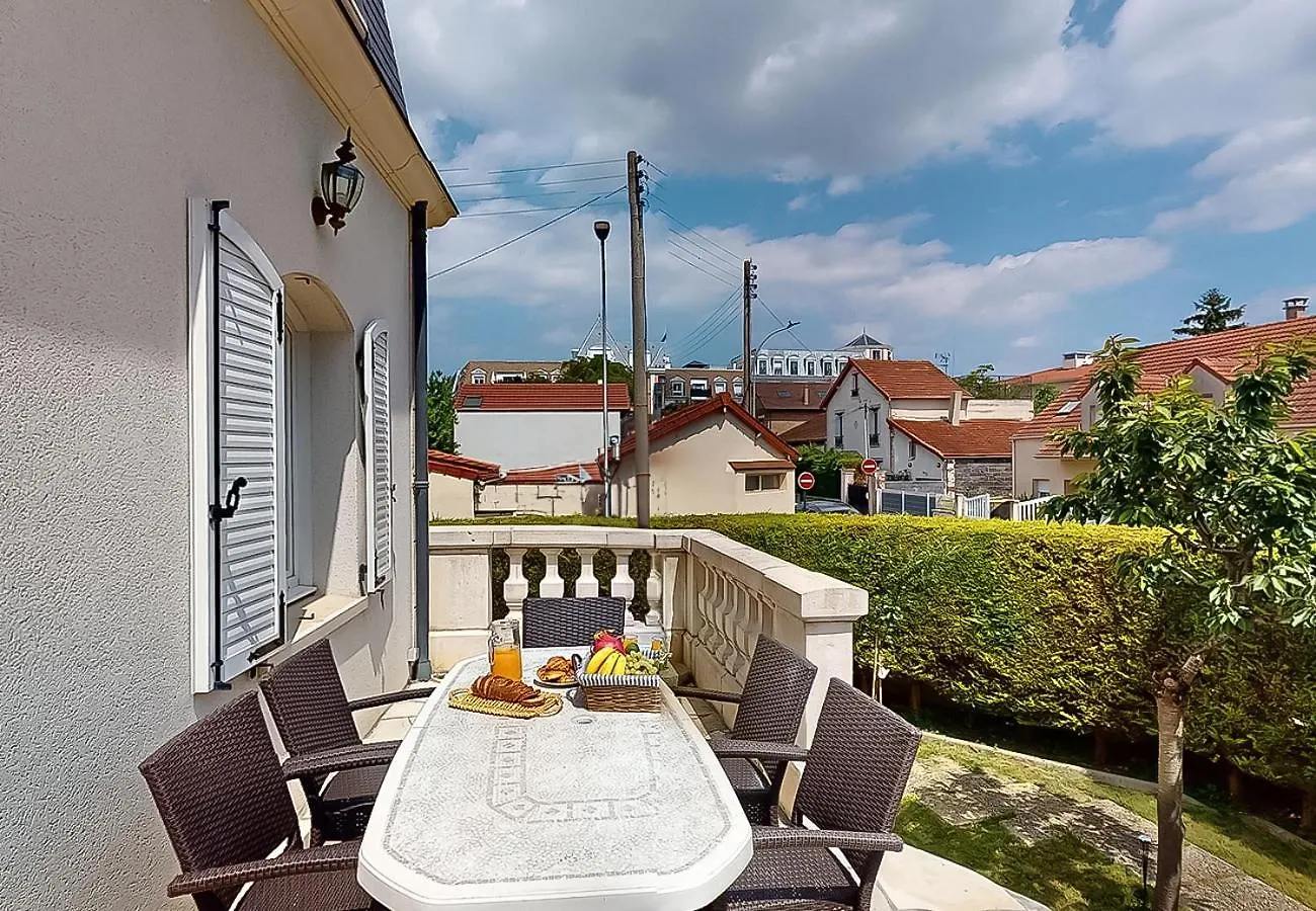 Stunning House 5-Bedrooms For 9P- 20Min From Paris Le Blanc-Mesnil